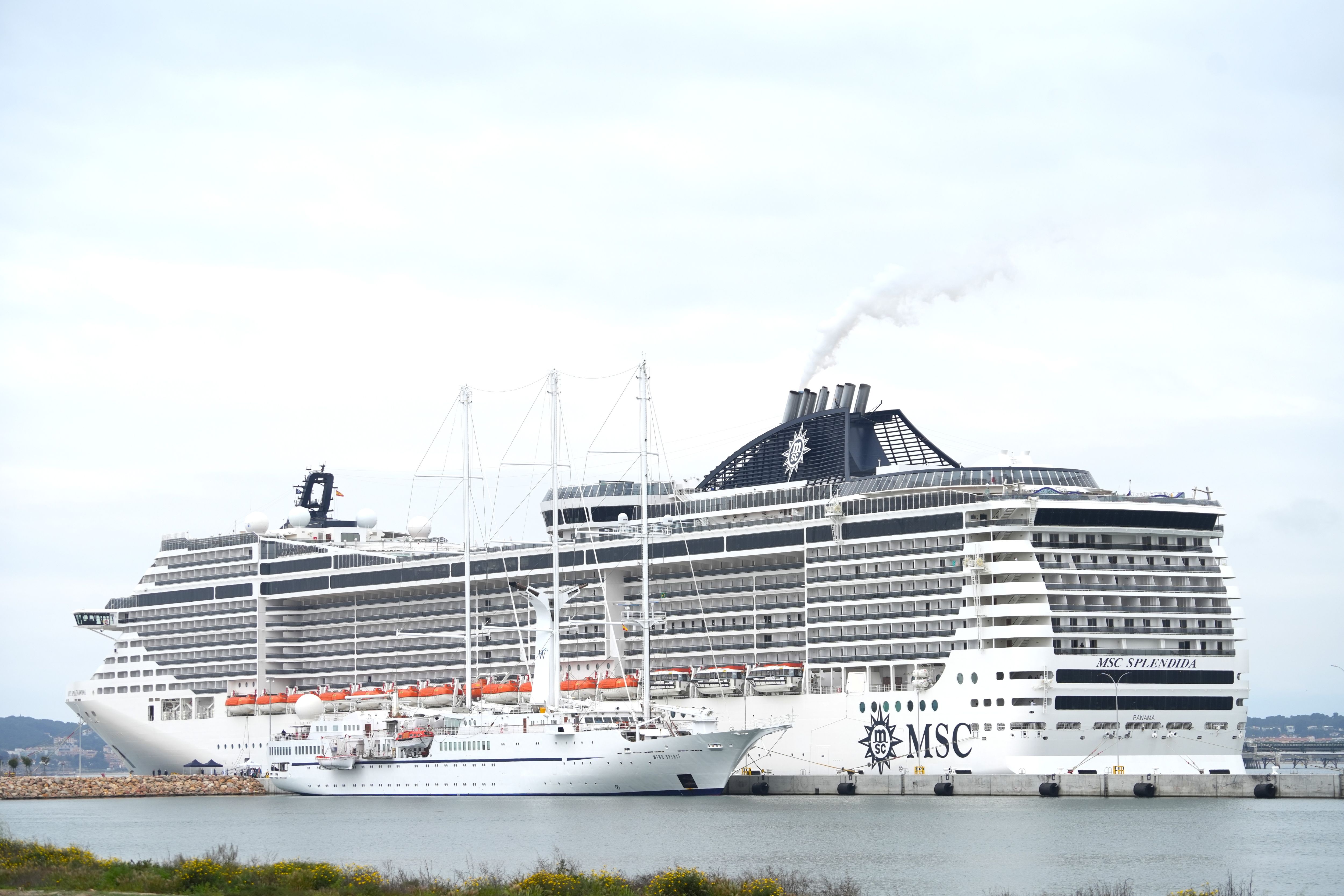 Moll Balears Dos Creuers MSC 2025